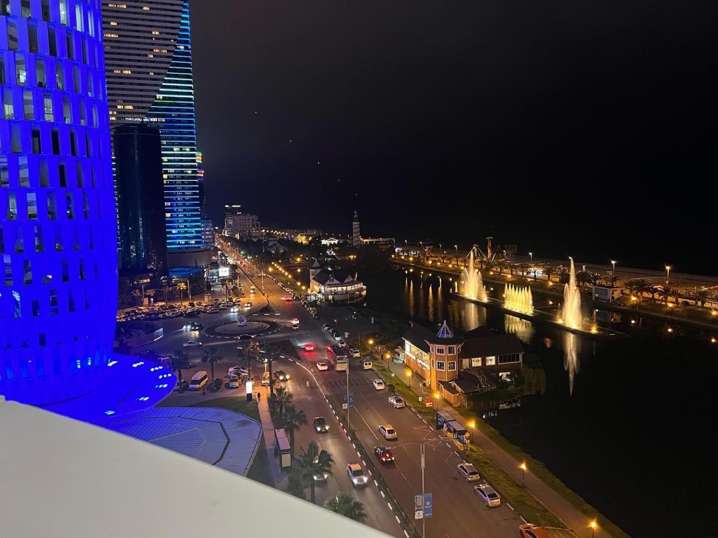 Ng Premium Apartments In Alliance Palace Batumi Exterior foto
